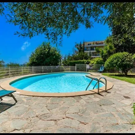 Apartment Magnificent 3 Rooms-sea View-terrace-pool *