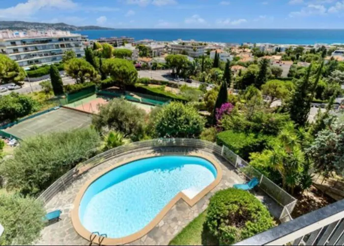Magnificent 3 Rooms-sea View-terrace-pool Apartment Nizza